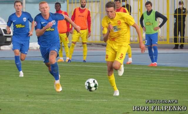 Кропивницький: матч «Інгулець» - «Десна» у фотографіях